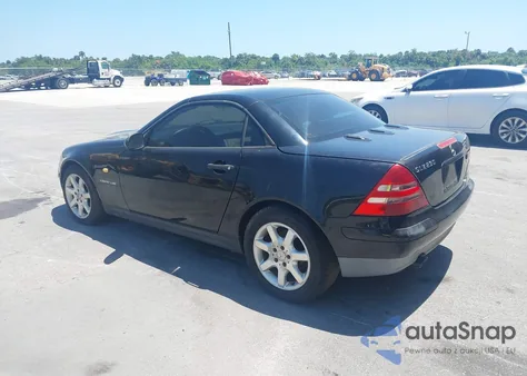 1998 Mercedes-Benz Slk 230 из США, поврежденный, VIN WDBKK47F1WF022419